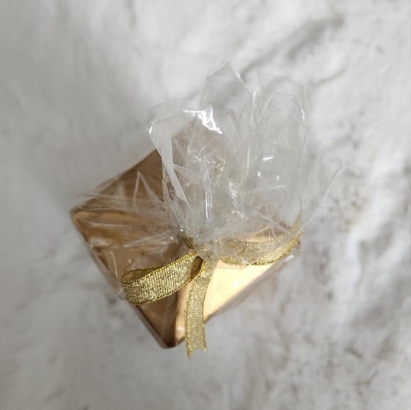 2/$15 - New Gold Candle - Picture 3 of 6